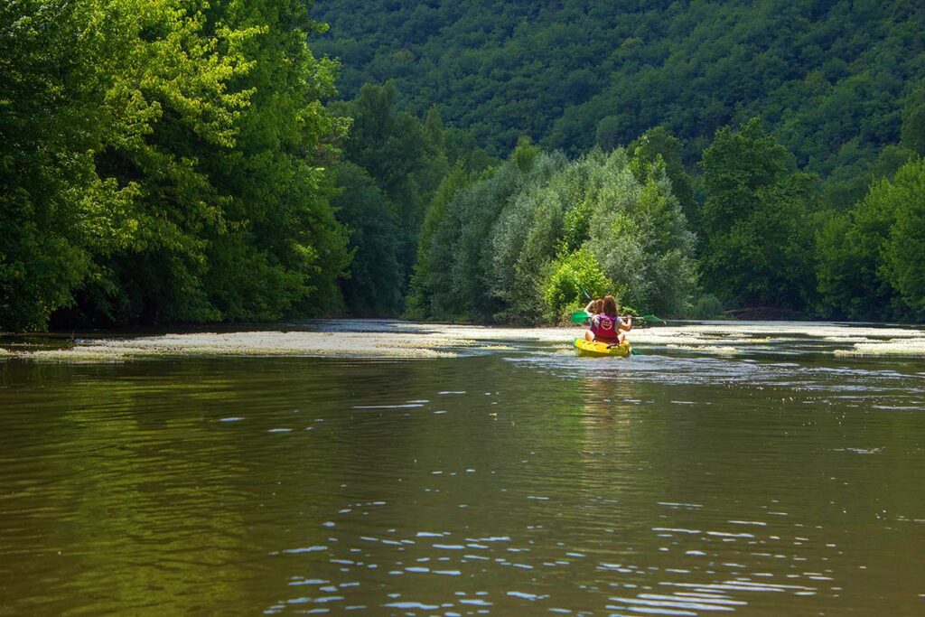 Location de Canoës et Kayaks sur la Vézère